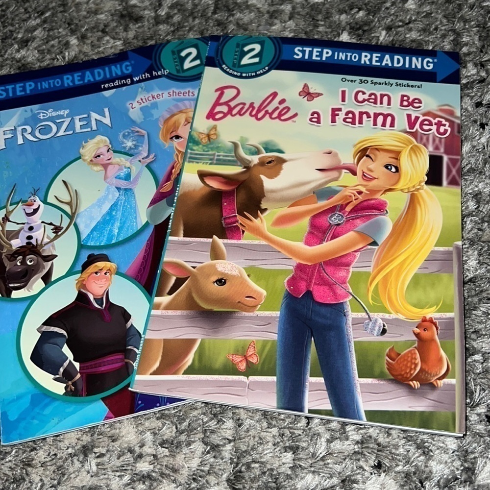 Level 2 Books Barbie & Frozen